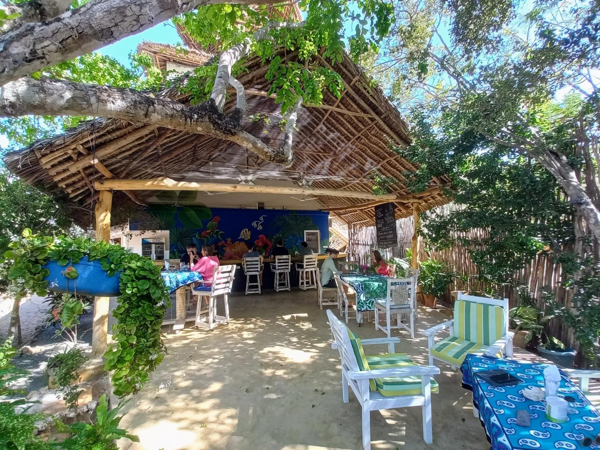 Watamu Beach Cottages Bagian luar foto