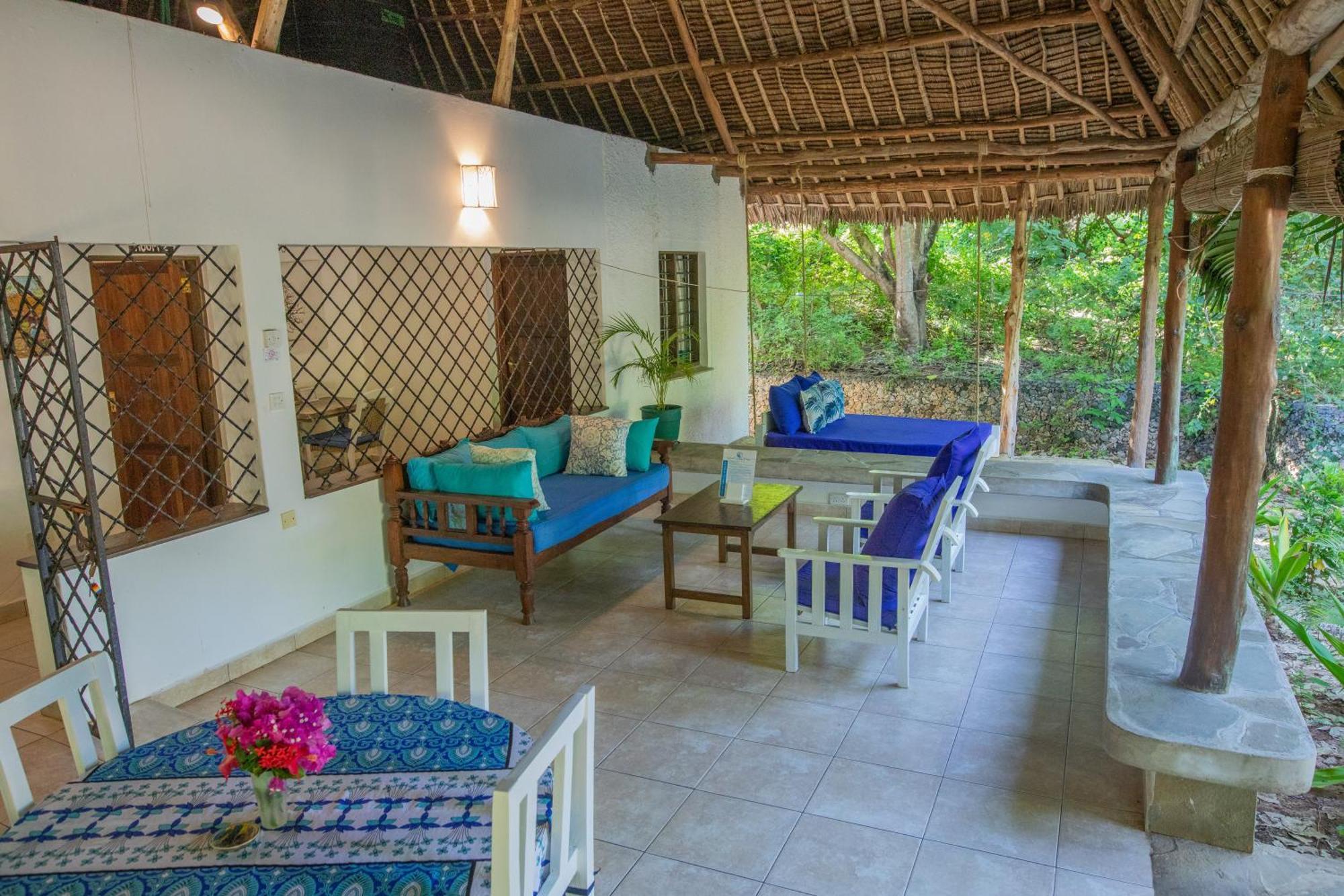 Watamu Beach Cottages Bagian luar foto