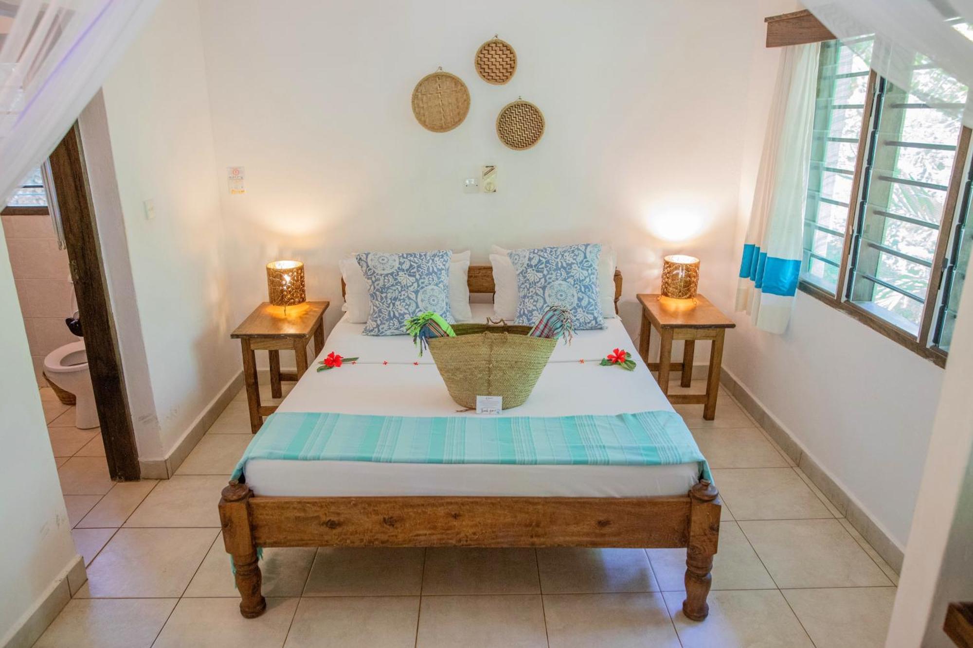 Watamu Beach Cottages Bagian luar foto